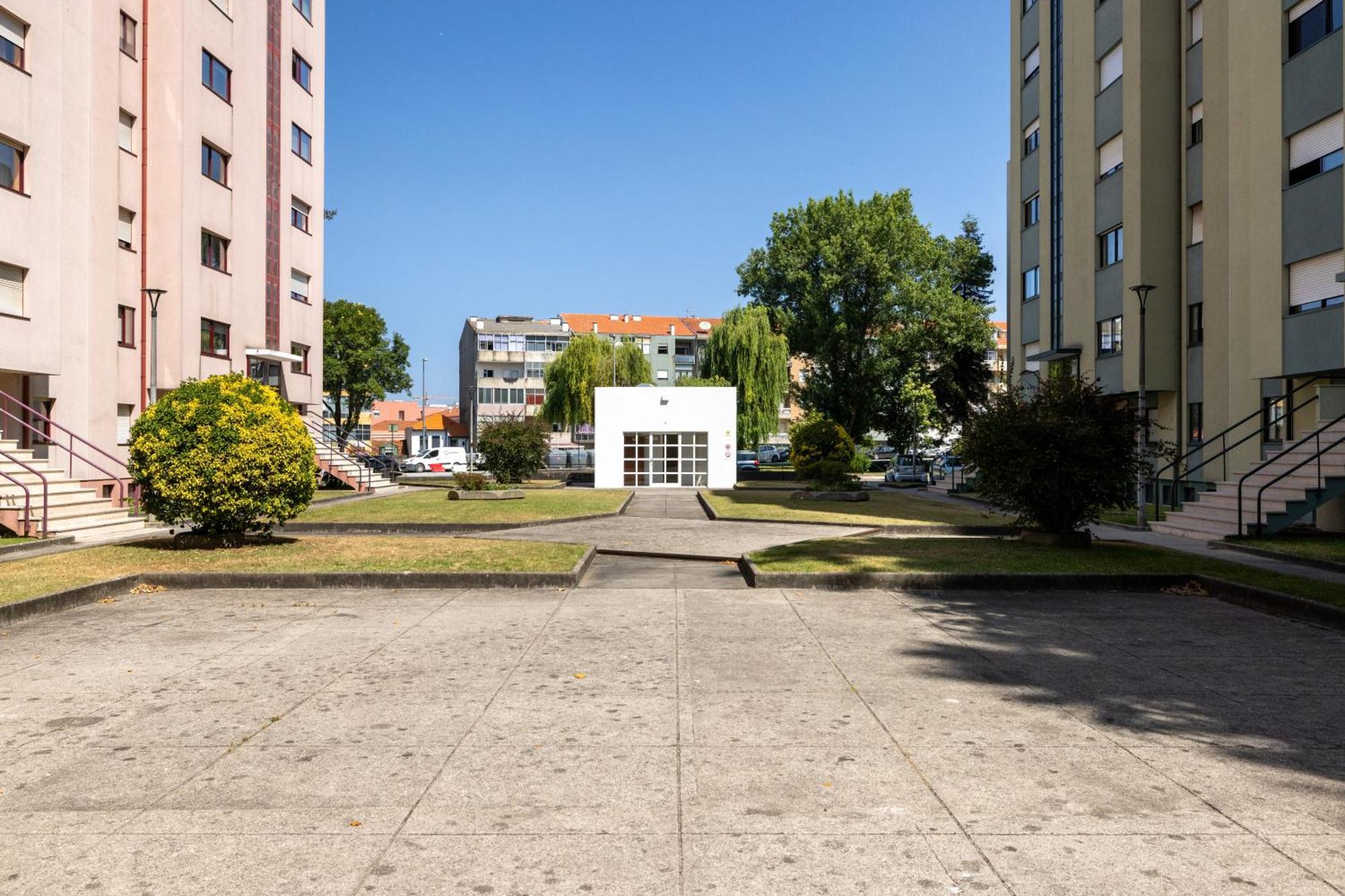 Boavista Premium With Ac, Terrace- Parking ,Supermarket And Metro T3 Apartment Porto Exterior photo